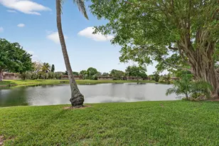 4983 NW 95th Ave, Sunrise, FL 33351 - Photo 5