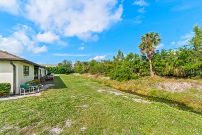 4863 Hawkwood Road #B, Boynton Beach, FL 33436 - Photo 19