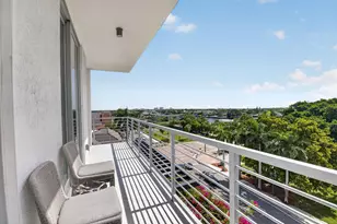 495 E Royal Palm Rd, Boca Raton, FL 33432 - Photo 37