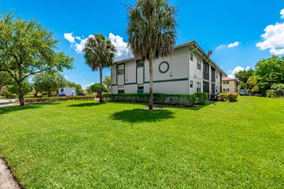 10675 Royal Palm Boulevard #1-7, Coral Springs, FL  - Photo 27