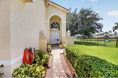 8790 Morgan Landing Way, Boynton Beach, FL 33473 - Photo 3