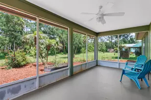 2735 47th Ave, Vero Beach, FL 32966 - Photo 13