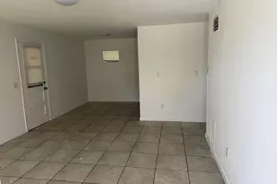 1531 NE 14th St, Okeechobee, FL 34972 - Photo 3
