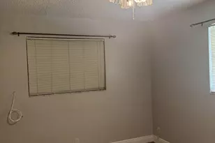 4517 NW 49th Ct, Tamarac, FL 33319 - Photo 9