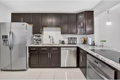 410 Lakeview Drive #103, Weston, FL 33326 - Photo 7