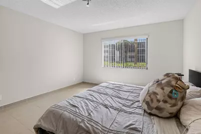 410 Lakeview Drive #103, Weston, FL 33326 - Photo 23