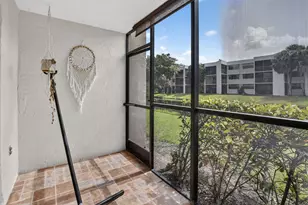 410 Lakeview Dr, Weston, FL 33326 - Photo 27