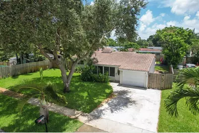 2440 SW 16th Street, Fort Lauderdale, FL 33312 - Photo 3