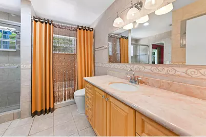138 NE 29th Street, Wilton Manors, FL 33334 - Photo 15