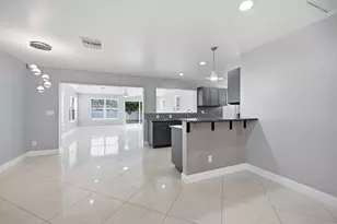 434 Australian Cir, Lake Park, FL 33403 - Photo 7