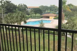 13455 SW 16th Ct, Pembroke Pines, FL 33027 - Photo 5