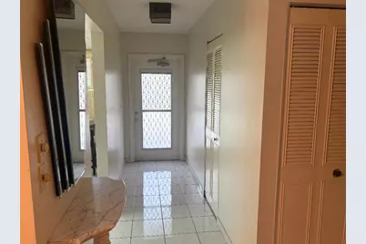 7561 NW 1st Street #207, Margate, FL 33063 - Photo 5