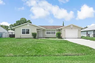366 SE Lancaster Ave, Port Saint Lucie, FL 34984 - Photo 1