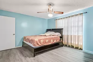 366 SE Lancaster Ave, Port Saint Lucie, FL 34984 - Photo 23