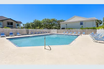 9905 NW 57th Manor, Coral Springs, FL 33076 - Photo 11