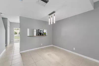 9905 NW 57th Manor, Coral Springs, FL 33076 - Photo 19