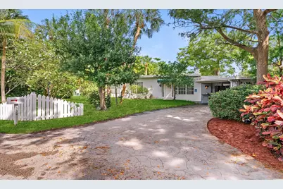 330 NW 32nd Court, Oakland Park, FL 33309 - Photo 3
