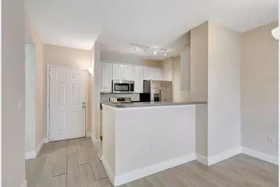 780 S Sapodilla Avenue #203, West Palm Beach, FL 33401 - Photo 3