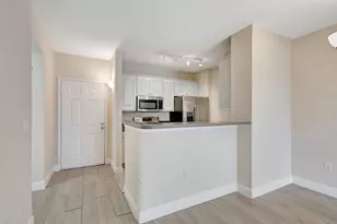 780 S Sapodilla Ave, West Palm Beach, FL 33401 - Photo 3