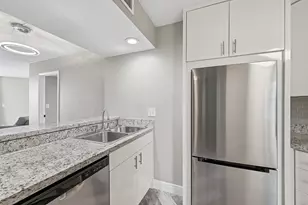10401 W Broward Blvd, Plantation, FL 33324 - Photo 9