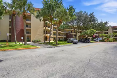 10401 W Broward Boulevard #401, Plantation, FL 33324 - Photo 47