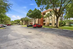 10401 W Broward Blvd, Plantation, FL 33324 - Photo 37