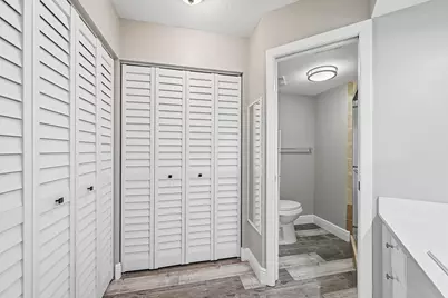 10401 W Broward Boulevard #401, Plantation, FL 33324 - Photo 15