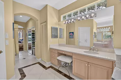 8064 Desmond Drive, Boynton Beach, FL 33472 - Photo 33
