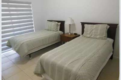 156 Andover F #156, West Palm Beach, FL 33417 - Photo 9