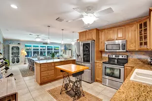 2117 NE 62nd Ct, Fort Lauderdale, FL 33308 - Photo 9