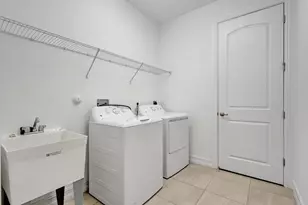 91 Palm Ln, Royal Palm Beach, FL 33411 - Photo 43