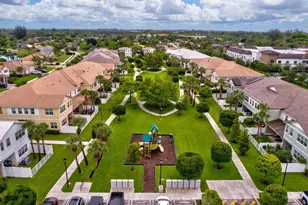91 Palm Ln, Royal Palm Beach, FL 33411 - Photo 75