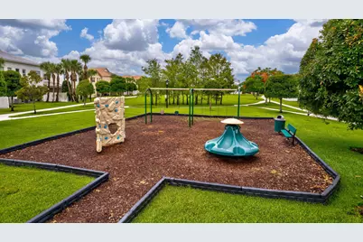 91 Palm Lane, Royal Palm Beach, FL 33411 - Photo 73