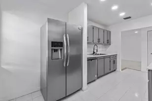 1620 Granfern Ave, West Palm Beach, FL 33415 - Photo 11