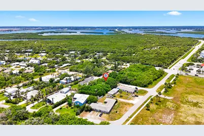 2508 Tamarind Drive, Fort Pierce, FL 34949 - Photo 9