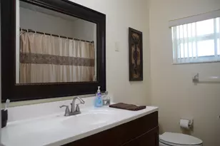 914 SW 4th St, Boca Raton, FL 33486 - Photo 7