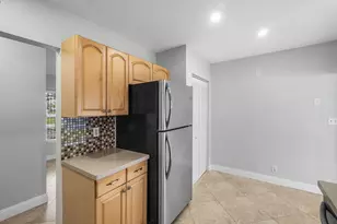 914 SW 4th St, Boca Raton, FL 33486 - Photo 9
