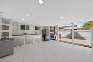 10363 SW 6th St, Sweetwater, FL 33174 - Photo 19