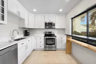 5246 Jog Ln, Delray Beach, FL 33484 - Photo 3