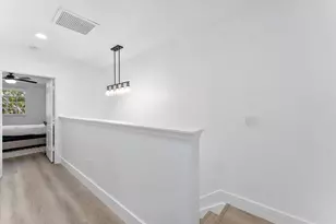 7783 Deercreek Ct, Davie, FL 33328 - Photo 17