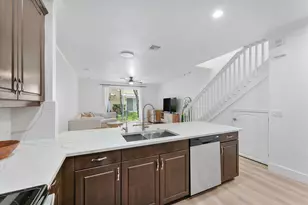 7783 Deercreek Ct, Davie, FL 33328 - Photo 11