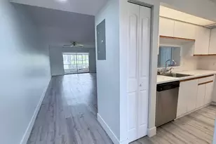 12901 SW 15th Ct, Pembroke Pines, FL 33027 - Photo 3