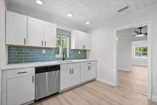 1030 22nd St, West Palm Beach, FL 33407 - Photo 3