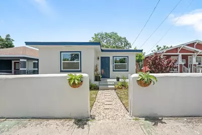 1030 22nd Street, West Palm Beach, FL 33407 - Photo 1
