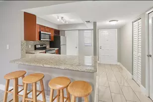 6301 N Falls Cir Dr, Lauderhill, FL 33319 - Photo 3