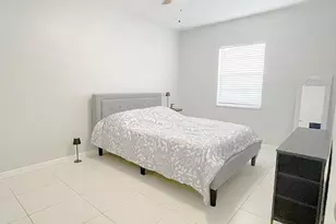 324 SW 22nd St, Fort Lauderdale, FL 33315 - Photo 11