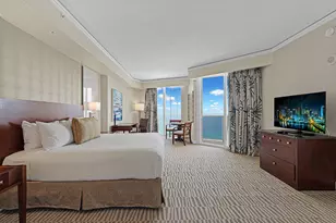 18001 Collins Ave, Sunny Isles Beach, FL 33160 - Photo 35
