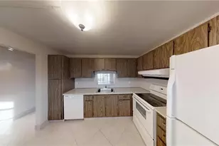 101 SE 3rd Ave, Dania Beach, FL 33004 - Photo 3
