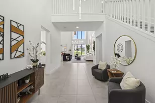 10432 N Lago Vista Cir, Parkland, FL 33076 - Photo 3