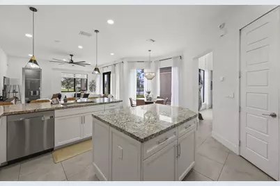 10432 N Lago Vista Circle, Parkland, FL 33076 - Photo 9